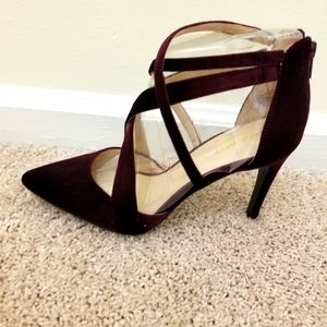 NINE WEST velvet pump, size 8.5